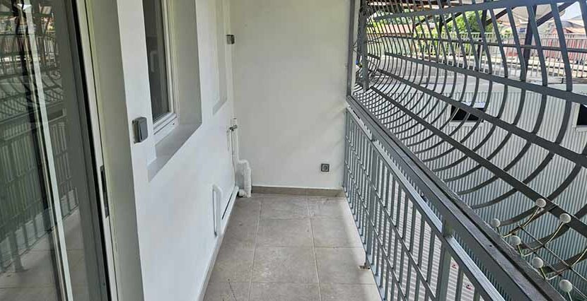 har005_balcon