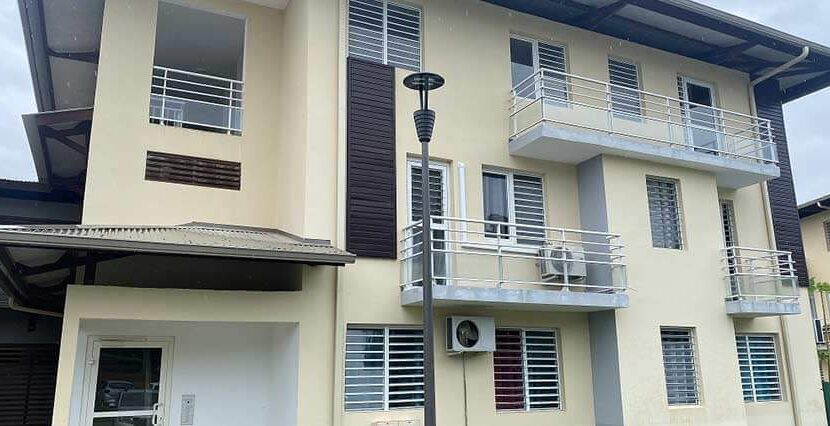 ner003_facade