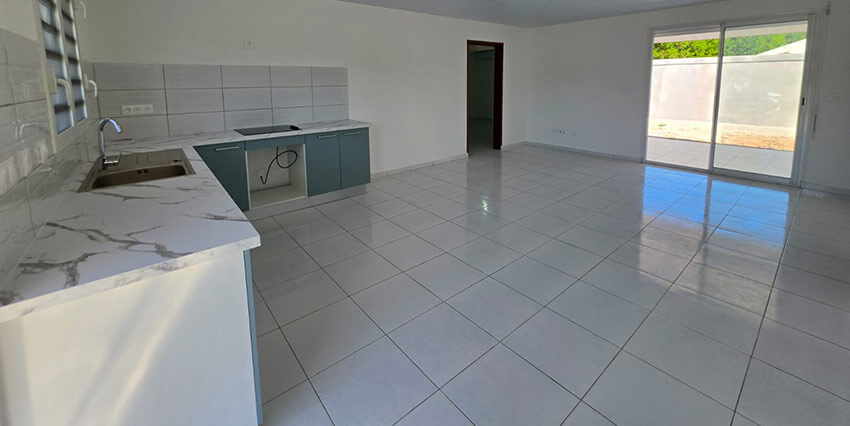 Maison T3 – 94,66 M² – 965 € – Macouria